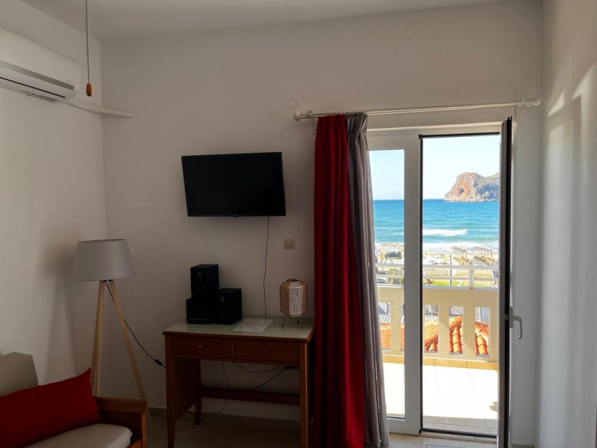 Michael Apartments Agia Marina Exteriér fotografie